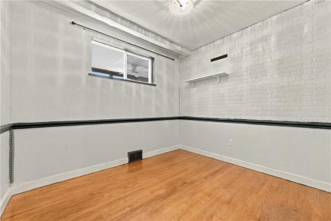 1045 Broughton Road South Park PA 15236