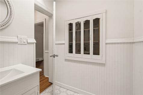 214 Castle Shannon Boulevard Mt Lebanon PA 15228