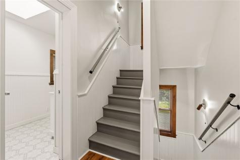 214 Castle Shannon Boulevard Mt Lebanon PA 15228