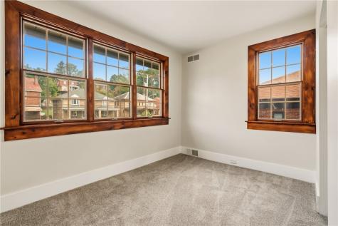 214 Castle Shannon Boulevard Mt Lebanon PA 15228