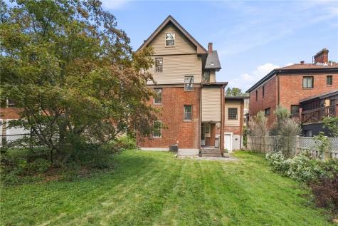 214 Castle Shannon Boulevard Mt Lebanon PA 15228