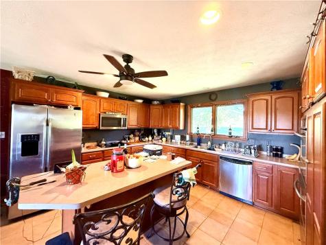782 Sugar Run Road Nottingham PA 15330