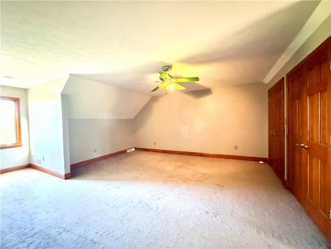 782 Sugar Run Road Nottingham PA 15330