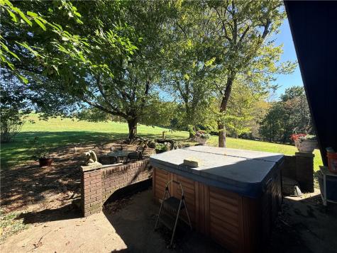 782 Sugar Run Road Nottingham PA 15330