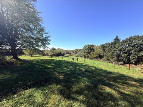782 Sugar Run Road Nottingham PA 15330