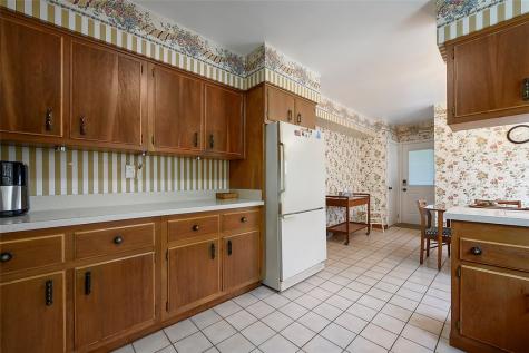 577 Highland Avenue Wilkins Township PA 15145