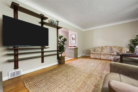 577 Highland Avenue Wilkins Township PA 15145