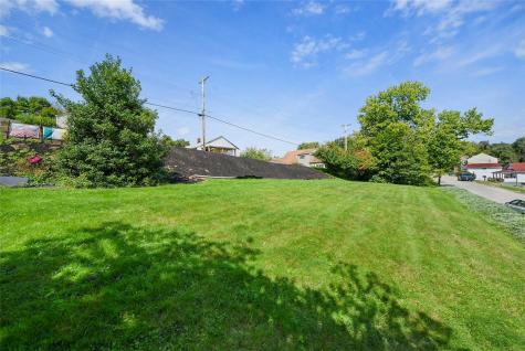577 Highland Avenue Wilkins Township PA 15145