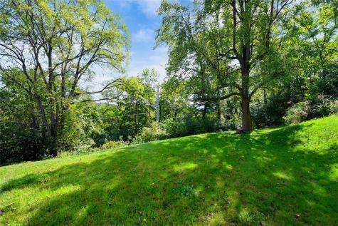577 Highland Avenue Wilkins Township PA 15145