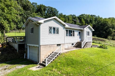445 Little Creek Road Lancaster Township PA 16037