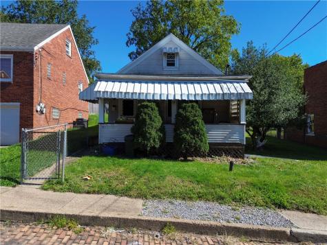 1231 Holmes Street Mckees Rocks PA 15136