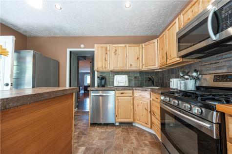 222 E Agnew Avenue Carrick PA 15210