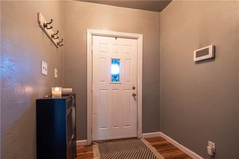 222 E Agnew Avenue Carrick PA 15210