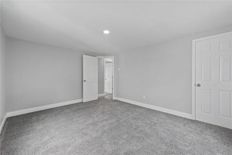 914 Green Street Southwest Greensburg Boro PA 15601