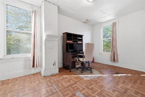 419 N Euclid Avenue East Liberty PA 15206