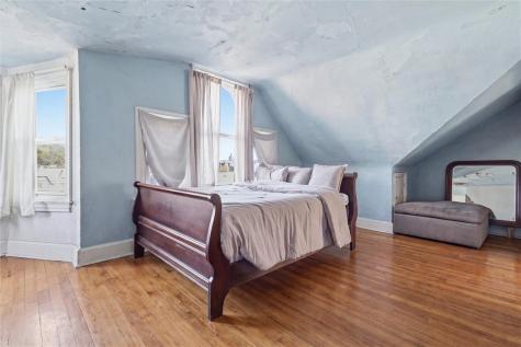 419 N Euclid Avenue East Liberty PA 15206