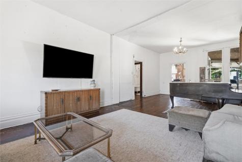 419 N Euclid Avenue East Liberty PA 15206