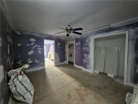418 Ella Street Bloomfield PA 15224