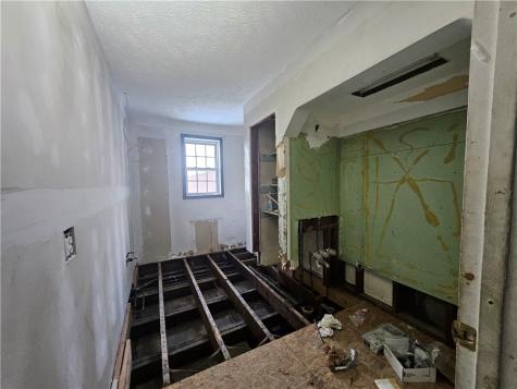 418 Ella Street Bloomfield PA 15224