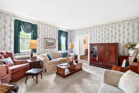 1874 E. National Pike North Bethlehem PA 15360