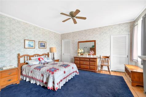 1874 E. National Pike North Bethlehem PA 15360