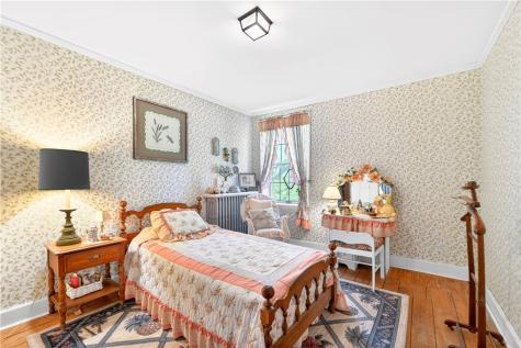 1874 E. National Pike North Bethlehem PA 15360