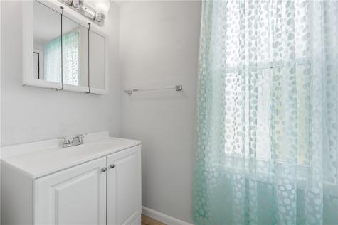 212 Fairview Avenue City Of But Ne PA 16001