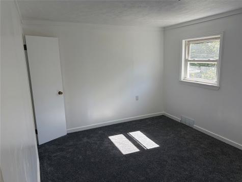 912 Hillsboro Street Sheraden PA 15204