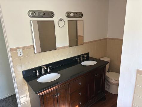 912 Hillsboro Street Sheraden PA 15204