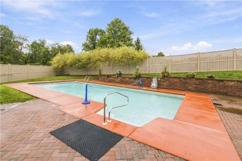 801 Williams Avenue Scottdale PA 15683