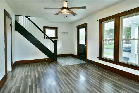 12 E Stewart Avenue Greenville Boro PA 16125