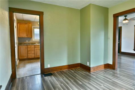 12 E Stewart Avenue Greenville Boro PA 16125