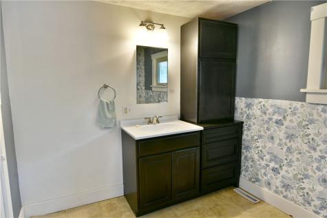12 E Stewart Avenue Greenville Boro PA 16125