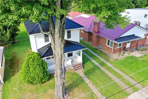 12 E Stewart Avenue Greenville Boro PA 16125