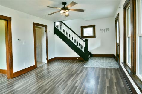 12 E Stewart Avenue Greenville Boro PA 16125