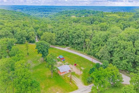 325 Oakdale Road Darlngtn Township PA 16115