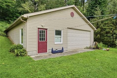 2982 Valley Road Jefferson Township PA 16137