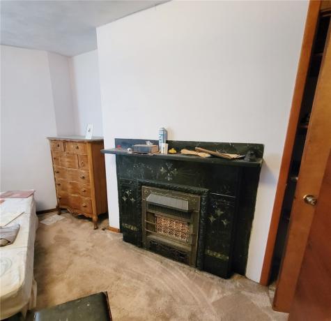 7016 Frankstown Avenue Homewood Brushton PA 15208