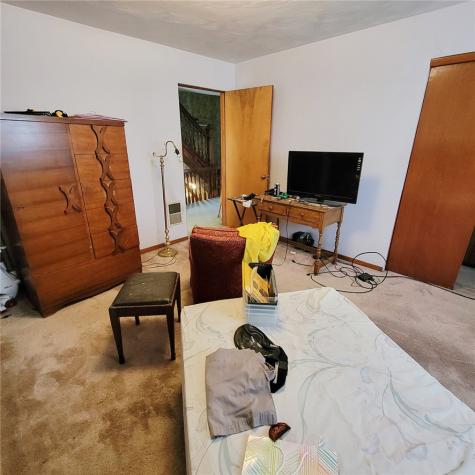 7016 Frankstown Avenue Homewood Brushton PA 15208