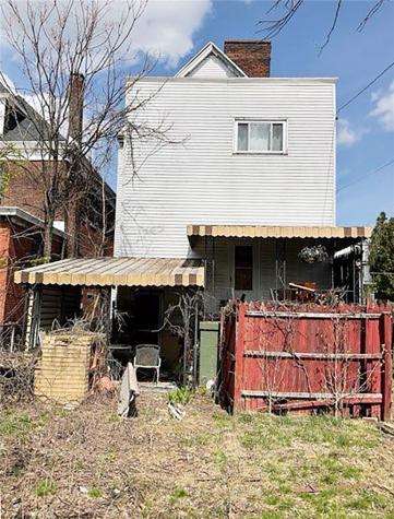 7016 Frankstown Avenue Homewood Brushton PA 15208
