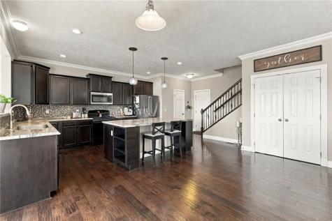 215 Horse Shoe Drive Findlay Township PA 15026