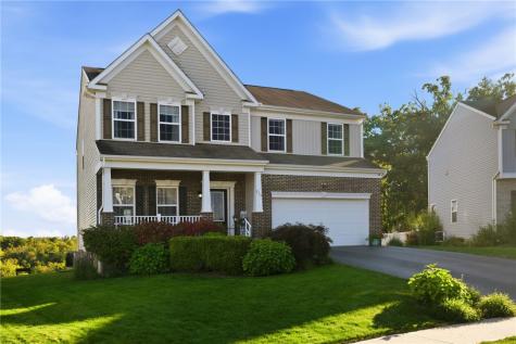 215 Horse Shoe Drive Findlay Township PA 15026