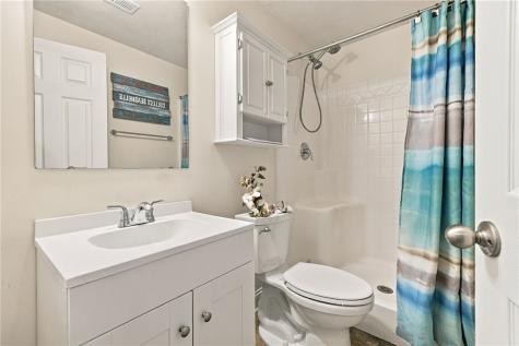 215 Horse Shoe Drive Findlay Township PA 15026