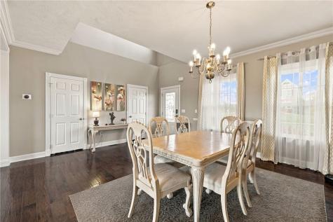 215 Horse Shoe Drive Findlay Township PA 15026