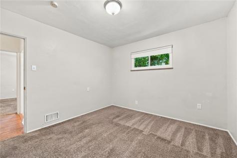 3 Hill Street Bridgeville PA 15017