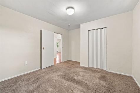 3 Hill Street Bridgeville PA 15017