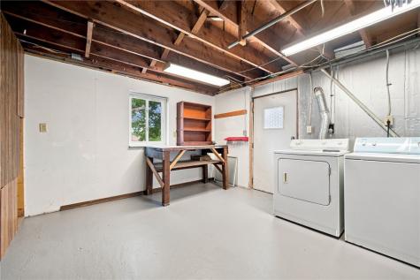 3 Hill Street Bridgeville PA 15017