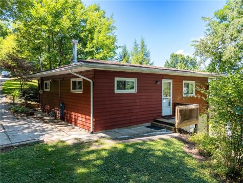3 Hill Street Bridgeville PA 15017