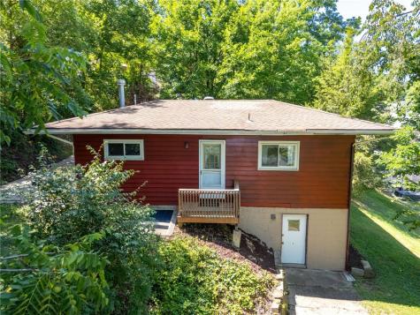 3 Hill Street Bridgeville PA 15017