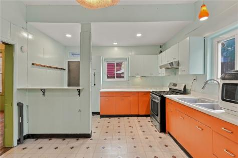 306 E 11th Avenue Homestead PA 15120